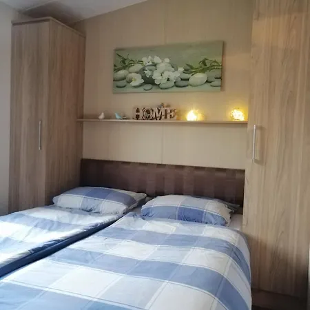 Шале 183 Auf Dem 5 Sterneplatz De Watersnip, *